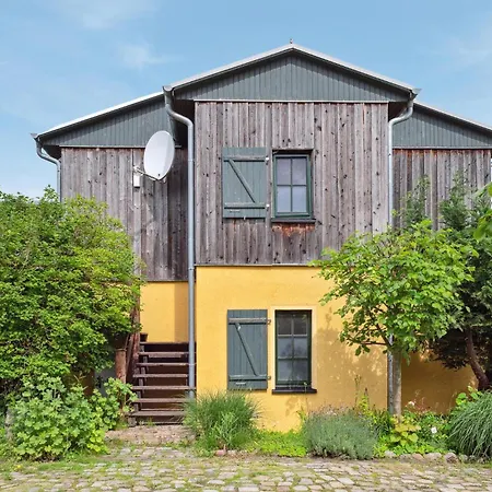 Pet Friendly In Am Salzhaff With Wifi * Pepelow