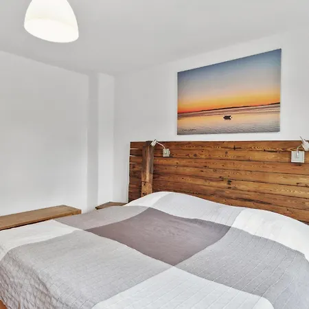 1 Bedroom In Am Salzhaff Apartment *
